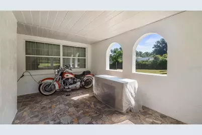 3745 Griffin View Drive, Lady Lake, FL 32159 - Photo 8