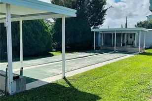 240 Rue De Fontaine, Tavares, FL 32778 - Photo 40