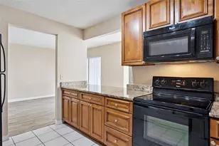 2401 Barley Club Ct, Orlando, FL 32837 - Photo 6
