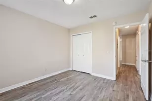 2401 Barley Club Ct, Orlando, FL 32837 - Photo 16