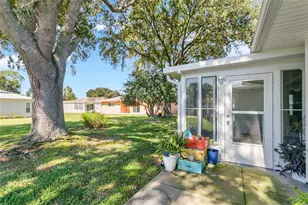 32805 Oak Park Dr, Leesburg, FL 34748 - Photo 28