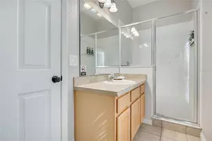 2811 Roccella Ct, Kissimmee, FL 34747 - Photo 18