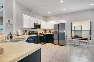 2811 Roccella Ct, Kissimmee, FL 34747 - Photo 10