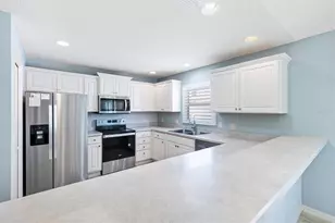 16615 SE 85th Langham Ct, The Villages, FL 32162 - Photo 8