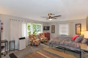 107 S Iona Dr, Fruitland Park, FL 34731 - Photo 10