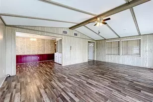 1237 Elkhart Cir, Tavares, FL 32778 - Photo 10