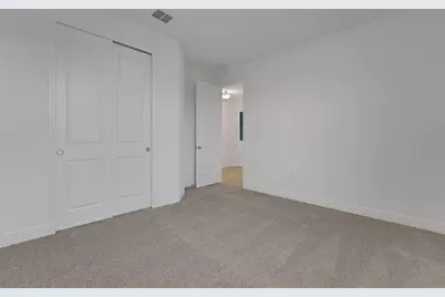 1021 Fiesta Key Circle, Lady Lake, FL 32159 - Photo 24
