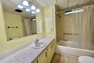 203 Aspen Cir, Leesburg, FL 34748 - Photo 44