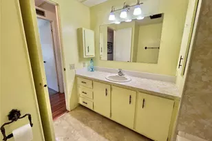 203 Aspen Cir, Leesburg, FL 34748 - Photo 46