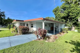 203 Aspen Cir, Leesburg, FL 34748 - Photo 10