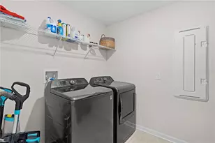 5693 Alenlon Way, Mount Dora, FL 32757 - Photo 32