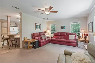 4214 Joslyn Ln, Lady Lake, FL 32159 - Photo 12