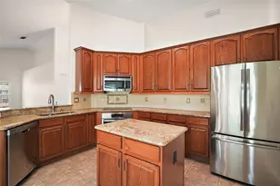 7685 Lake Angelina Dr, Mount Dora, FL 32757 - Photo 8