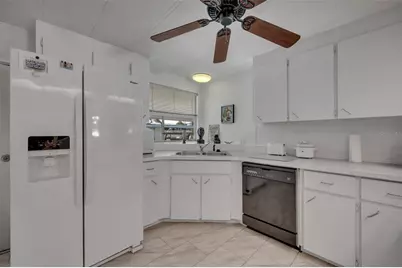 178 Paradise N, Leesburg, FL 34788 - Photo 24