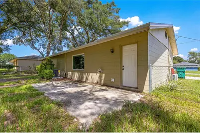 998 Hibiscus Street, Lady Lake, FL 32159 - Photo 4