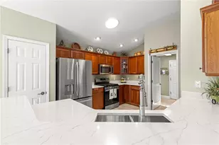 949 Isle of Palms Path, The Villages, FL 32162 - Photo 24