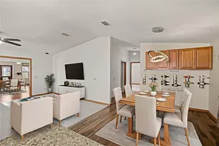 1833 W Schwartz Blvd, The Villages, FL 32159 - Photo 10