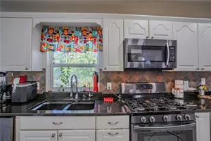 857 Anderson Dr, Deltona, FL 32725 - Photo 6