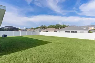 9777 Pepper Tree Trl, Wildwood, FL 34785 - Photo 34