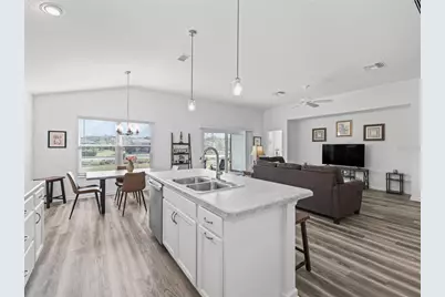 7289 Cornwall Way, The Villages, FL 34762 - Photo 12