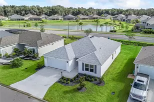 7289 Cornwall Wy, The Villages, FL 34762 - Photo 2