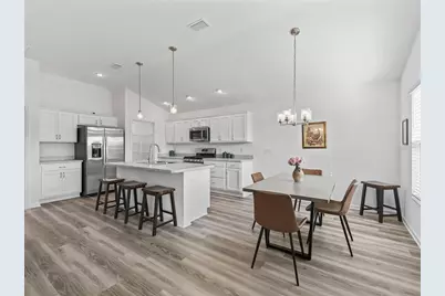 7289 Cornwall Way, The Villages, FL 34762 - Photo 8