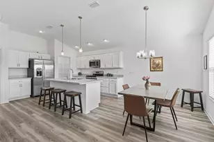 7289 Cornwall Wy, The Villages, FL 34762 - Photo 8