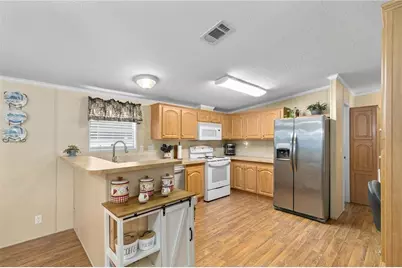 17000 SE 251st Terrace, Umatilla, FL 32784 - Photo 10