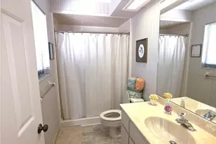 804 Palm Harbor Ct, Leesburg, FL 34748 - Photo 24