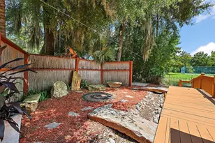 507 Lakeshore Dr, Eustis, FL 32726 - Photo 38