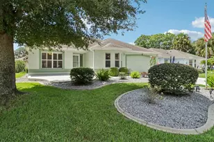 916 Pasadena Way, The Villages, FL 32159 - Photo 2