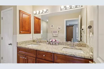 916 Pasadena Way, The Villages, FL 32159 - Photo 24