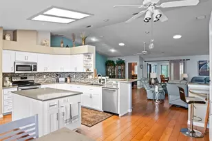 21829 Tartan St, Leesburg, FL 34748 - Photo 12