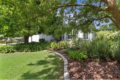 1078 Lakeview Lane, The Villages, FL 32162 - Photo 46