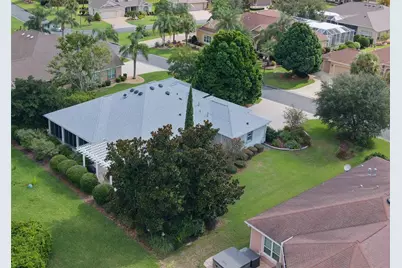 1078 Lakeview Lane, The Villages, FL 32162 - Photo 48