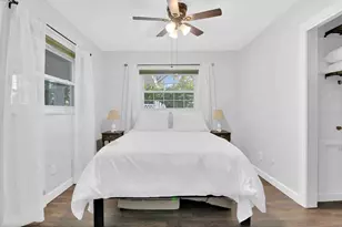 863 Bay Breeze Terrace, Largo, FL 33770 - Photo 12