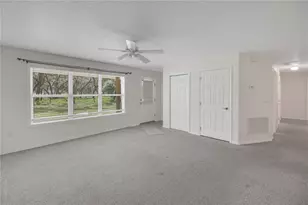 2901 Griffin View Dr, Lady Lake, FL 32159 - Photo 18
