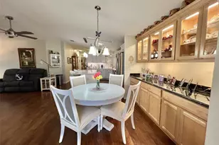 122 Tamarisk Way, Leesburg, FL 34748 - Photo 4