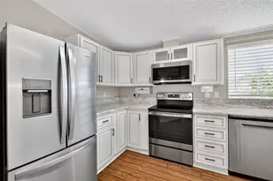 3024 Manatee Rd, Tavares, FL 32778 - Photo 12