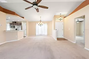 5346 Pierpoint Ave, Spring Hill, FL 34608 - Photo 10