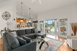 9646 Spring Lake Dr, Clermont, FL 34711 - Photo 16