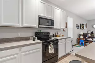 1107 Atlantic Ave, Fruitland Park, FL 34731 - Photo 12