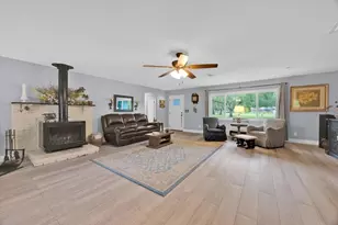 34159 Ridge Manor Dr, Dade City, FL 33523 - Photo 4