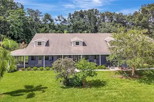 384 E Kings Hwy, Center Hill, FL 33514 - Photo 2