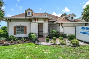 38634 Lakeview Walk, Lady Lake, FL 32159 - Photo 1