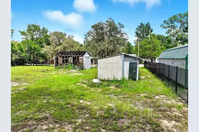 16130 SE 252nd Terrace, Umatilla, FL 32784 - Photo 14