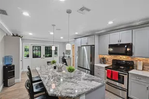 35126 William Ln, Eustis, FL 32736 - Photo 10