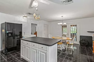 9400 SW 21st St, Bushnell, FL 33513 - Photo 10