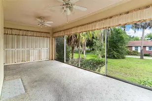 211 S Central Ave, Umatilla, FL 32784 - Photo 10