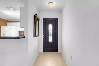 870 Henderson Lane, The Villages, FL 32162 - Photo 10